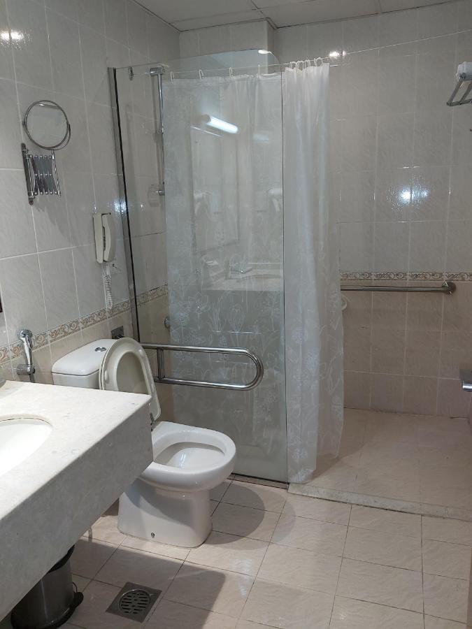 Bliss Hotel Dubaï Extérieur photo
